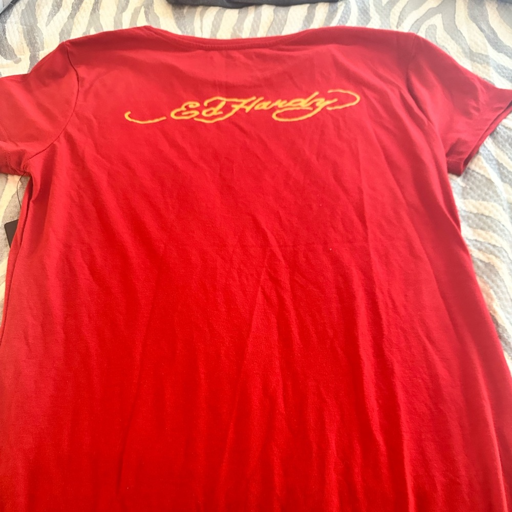 Ed Hardy tee never worn